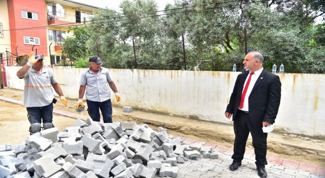 İncirliova’da yol yapım çalışmaları aralıksız devam ediyor