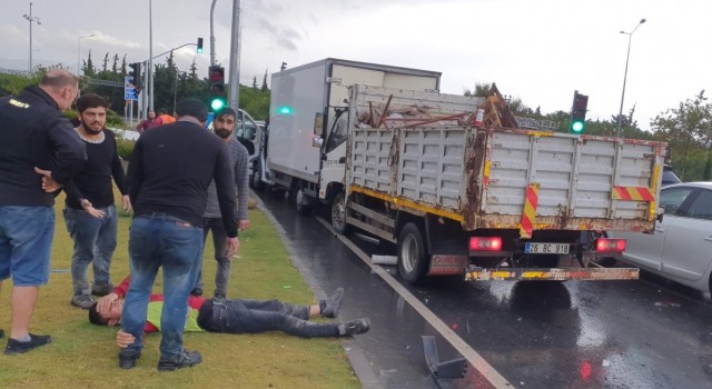 Aydın’da sağanak yağış kazayı beraberinde getirdi: 4 yaralı