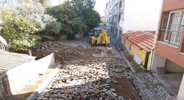 Efeler Belediyesi, Girne Mahallesi’nde çalışmalarını sürdürüyor