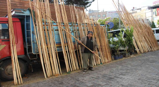 Binlerce yıllık gelenek teknolojiye kafa tutuyor