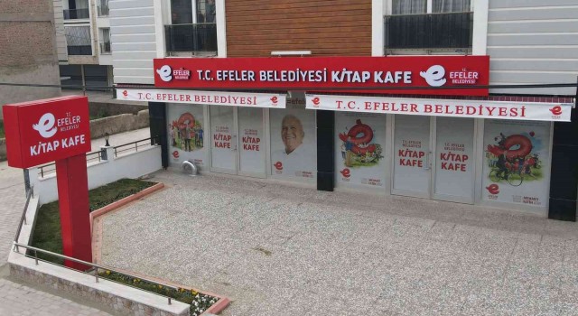 Efeler 4’üncü Kitap Kafe’ye kavuşuyor