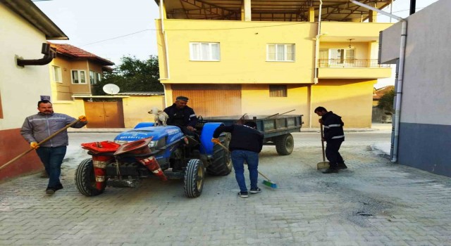 Germencik’te bahar temizliği mesaisi