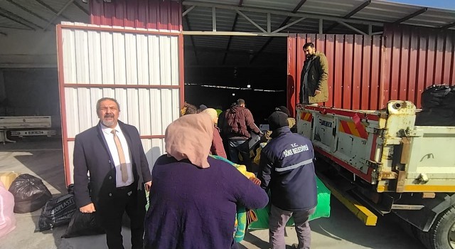 Söke Belediyesi'nden deprem bölgesine destek