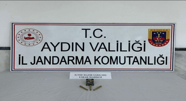 Jandarma uyuşturucuya geçit vermiyor: 1 gözaltı