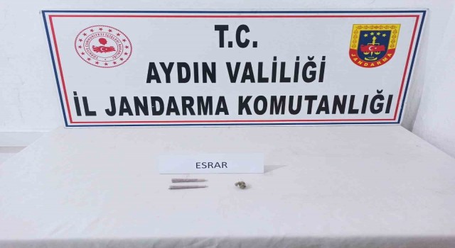 Jandarma uyuşturucuya geçit vermiyor: 9 gözaltı