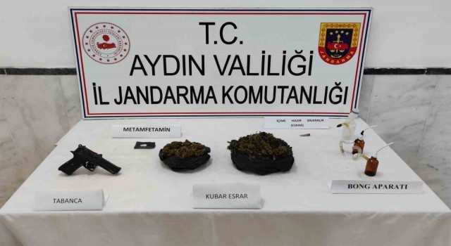 Uyuşturucu operasyonunda yakayı ele verdi