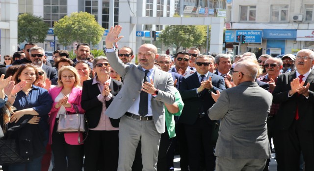 SÖKE BELEDİYE BAŞKANI DR. MUSTAFA İBERYA ARIKAN MAZBATASINI ALDI