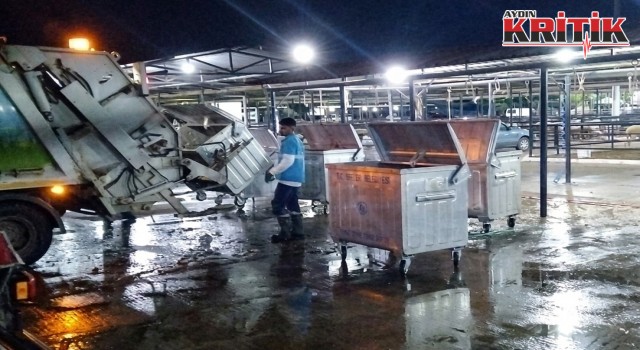 Efeler Belediyesi’nin Bayram Mesaisi Meyvesini Verdi: İlçe Genelinde Kesintisiz Hijyen