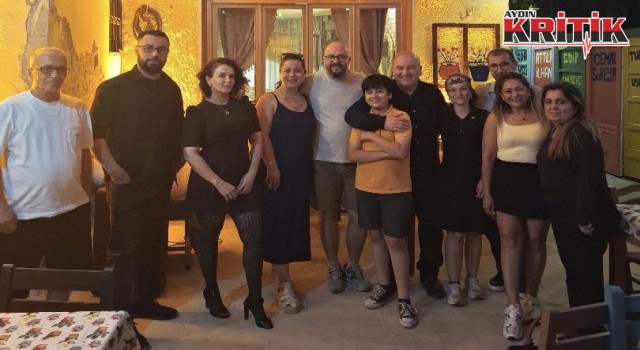 Heybe Cafe Bistro’da Şiir ve Edebiyat Dolu Gece