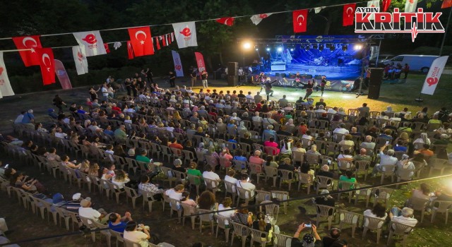 Başkan Yetişkin’le Vatandaşlar Sanata Doydu