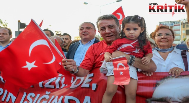 Efeler’de 30 Ağustos Coşkusu Sokaklara Taştı