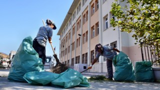 Söke Belediyesi’nden yüz yüze eğitim öncesi okullarda temizlik