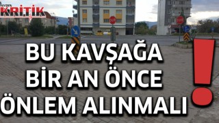 Bu kavşağa bir an önce önlem alınmalı