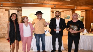 Ünlü Mikolog Jilber Barutçiyan Kuşadası Sokak Festivali’ne konuk oldu