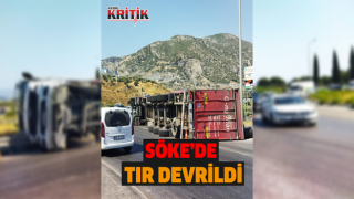 Söke'nin tartışmalı kavşağında bu kez tır devrildi.