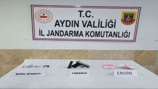 Jandarma uyuşturucuya geçit vermiyor