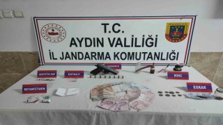 Aydın’da silah kaçakçılığı ve uyuşturucu operasyonu