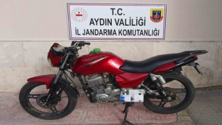 Motosiklet hırsızları jandarmaya takıldı