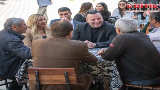 Kuşadası’nda sahaya indi: Demirtaş’tan “hizmet çıtası yükselecek” mesajı